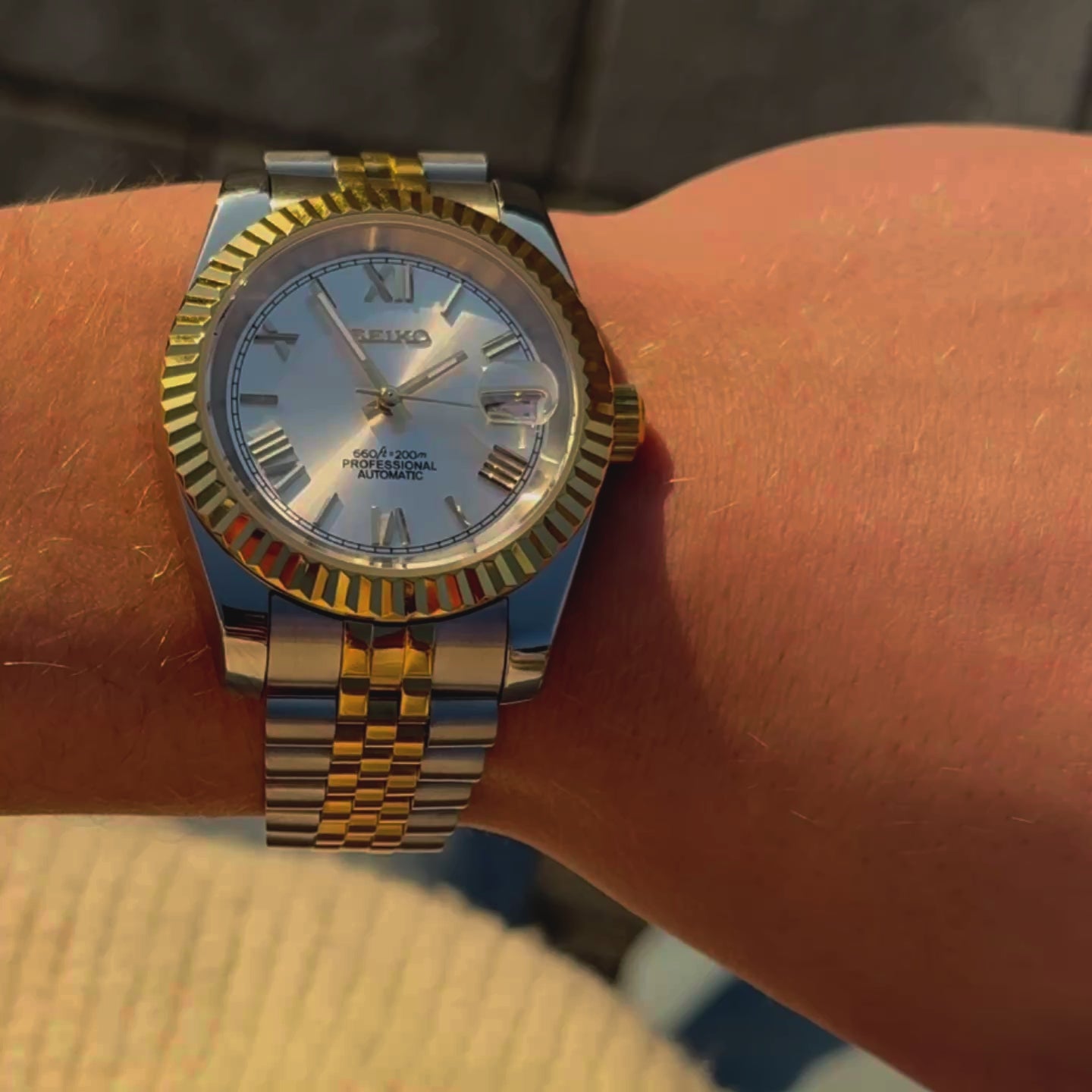 SEIKOJUST TWO TONE GOLD