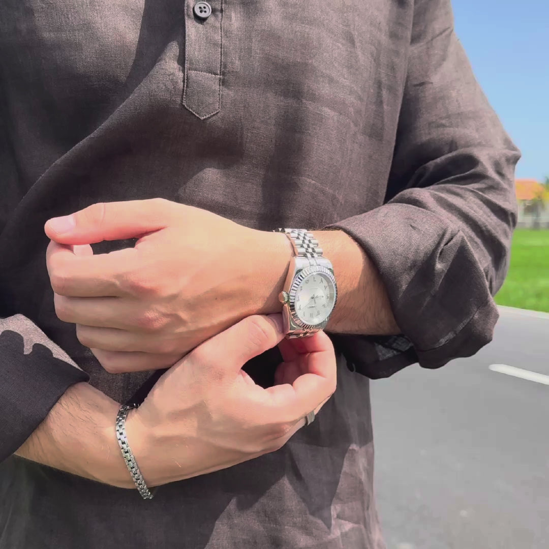 SEIKOJUST CLASSIC WHITE ARABIC